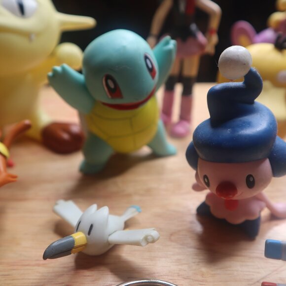 Vintage Pokemon 2000's figure toys 2006 24 piece lot bundle - Picture 6 of 13